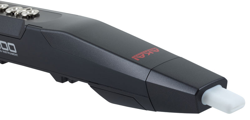 Akai sax new arrivals